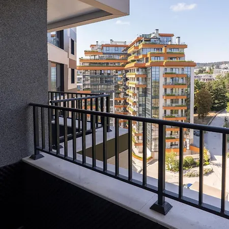 Panorama 72 Sea View Private Parking Ev Charger Апартамент Варна